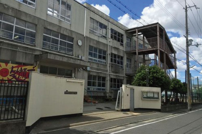 駅