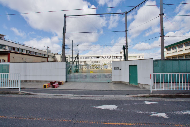 駅