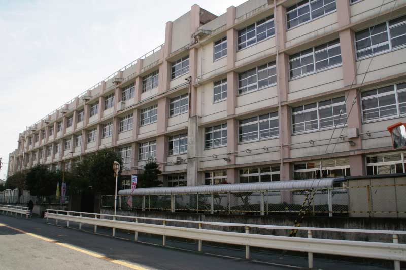 駅