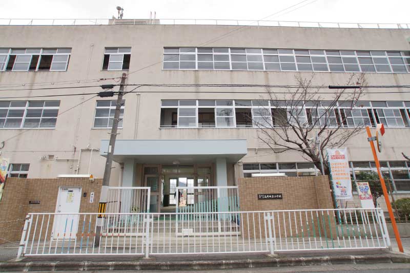 駅